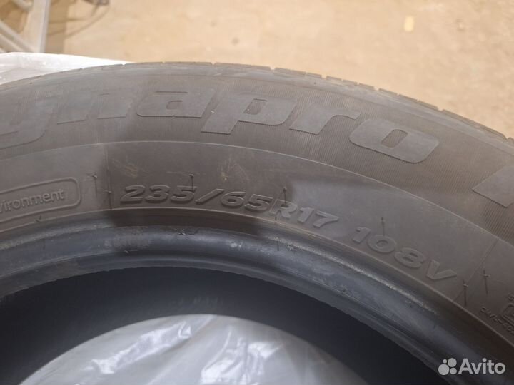 Hankook Dynapro HP2 RA33 235/65 R17