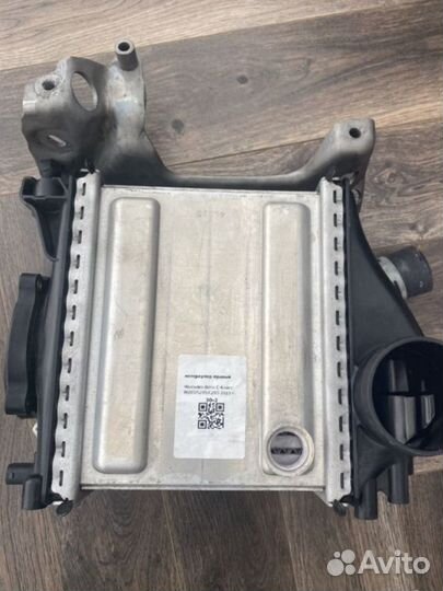 Охладитель воздуха Mercedes benz