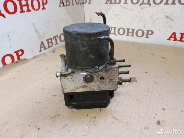 Блок ABS Nissan Primera P12 2.2TD 2000