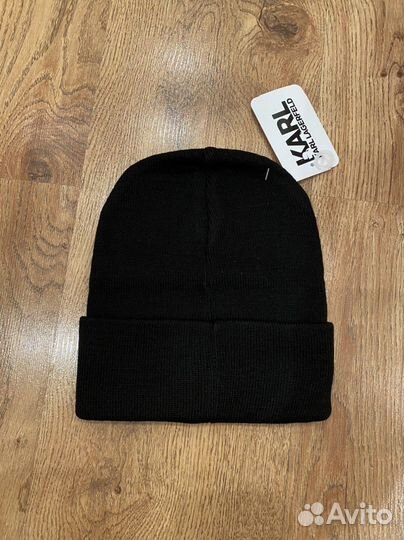 Karl lagerfeld шапка