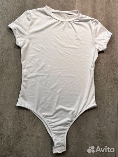 Боди с коротким рукавом