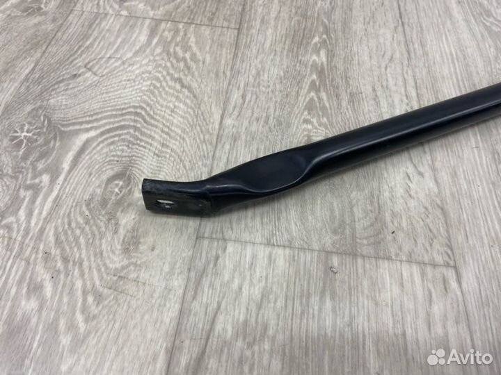 Распорка кузова Bmw 3-Series седан B47K 2016