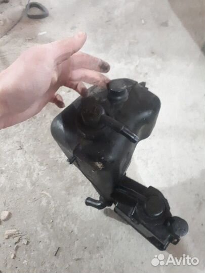 Бачок гидро подвески мерседес 215 CL500