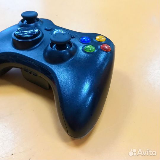 Оригинальный геймпад на Xbox 360 беспроводной