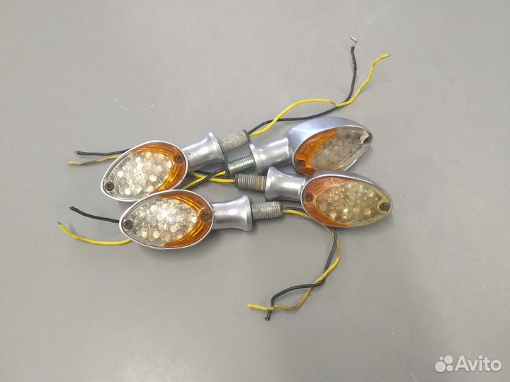 Повторители поворотов мото