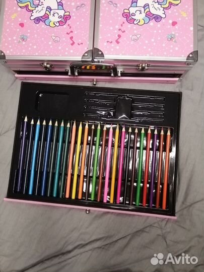 Набор для рисования в чемоданчике