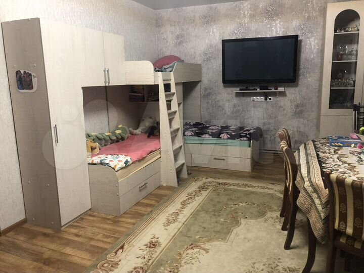 Комната 15 м², 2/3 эт.