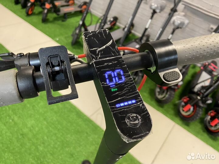 Электросамокат E-Scooter M365