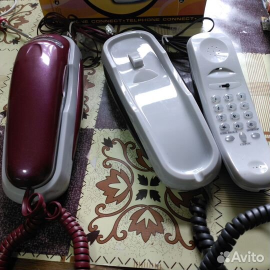 Проводной стационарный телефон