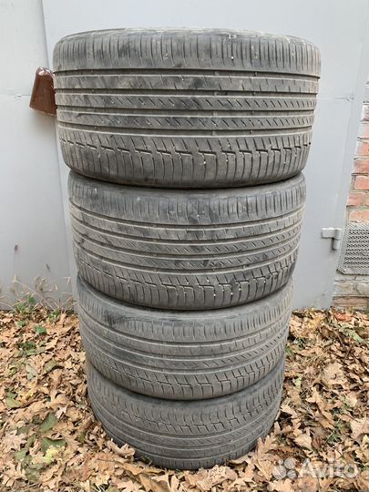 Continental PremiumContact 6 275/35 R22 и 315/30 R22