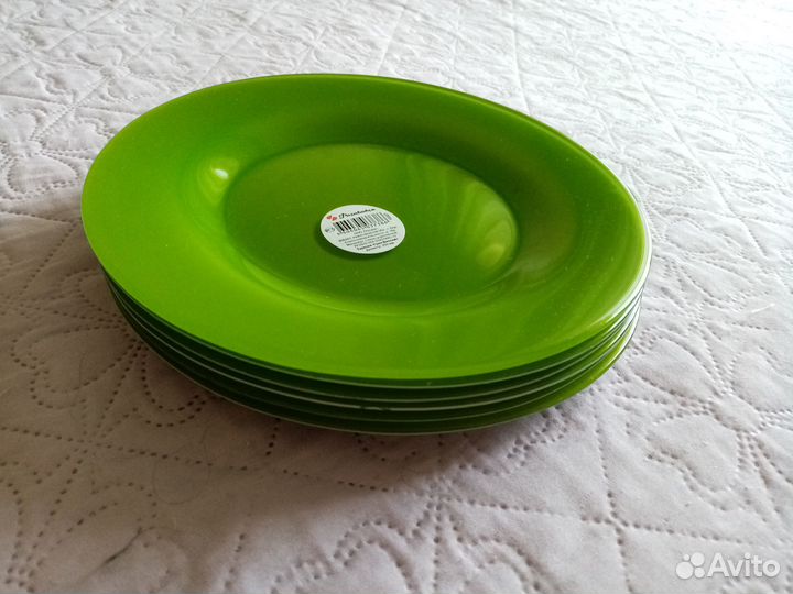Набор из 6-ти тарелок новый