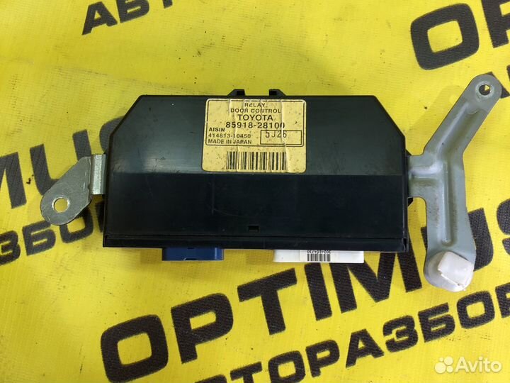 Блок управления задней левой дверью Toyota Voxy