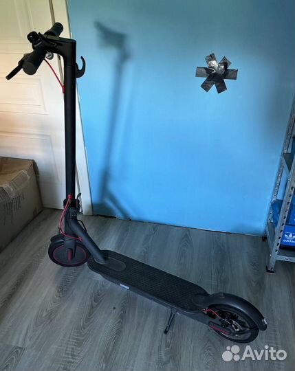 Электросамокат Xiaomi m365 pro