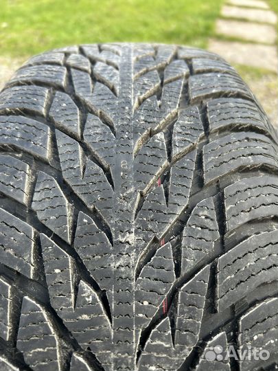 Nokian Tyres Hakkapeliitta R3 235/55 R17