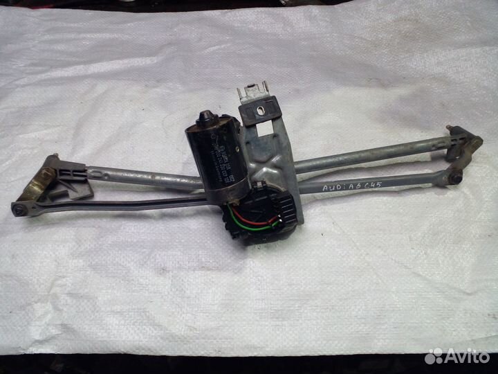 Мотор дворников с трапецией Audi A6 C45