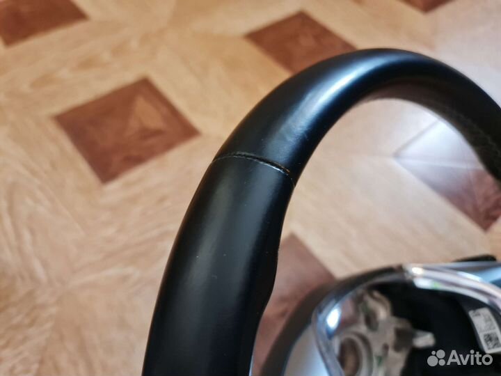 Руль Volkswagen Touareg cr 2018