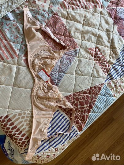 Бюстгалтер