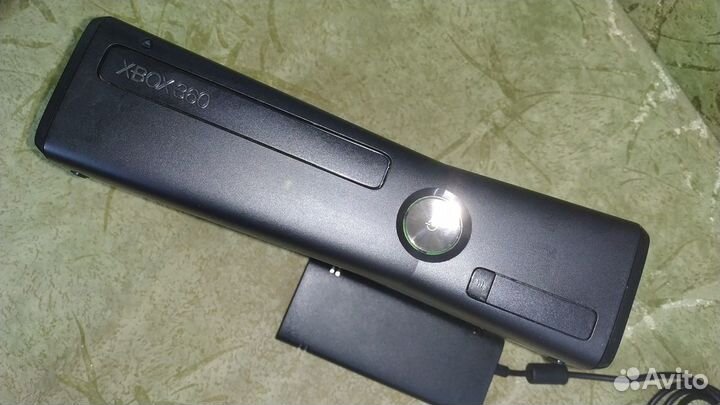 Xbox 360 320gb фрибут 285 игр