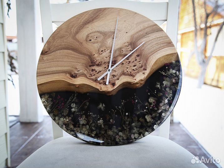 Часы настенные из дерева, часы из эпоксидной смолы