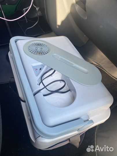 Автомобильный холодильник