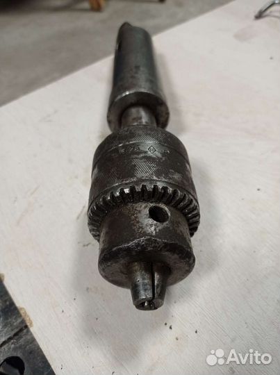 Токарный инструмент