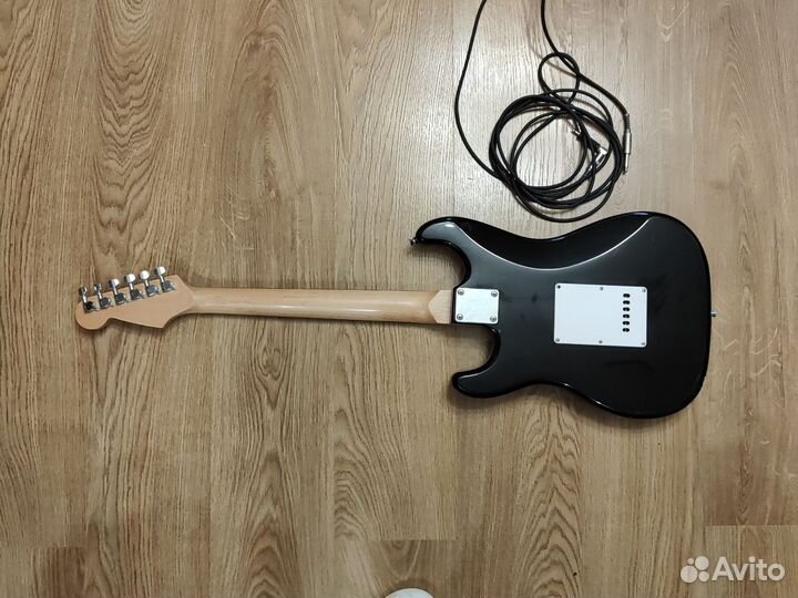 Электрогитара Ashtone