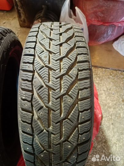 Kormoran Stud 2 205/60 R16