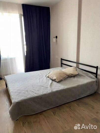 Кровать двухспальная 160 200