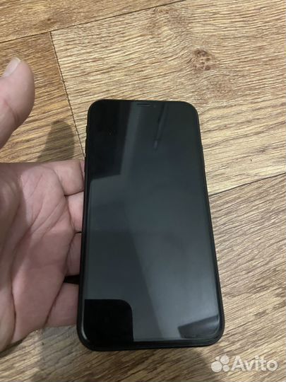 iPhone Xr, 128 ГБ