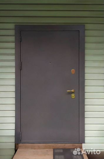 Дверь входная металлическая
