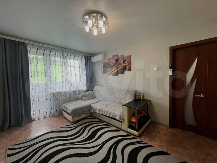 2-к. квартира, 40 м², 9/10 эт.