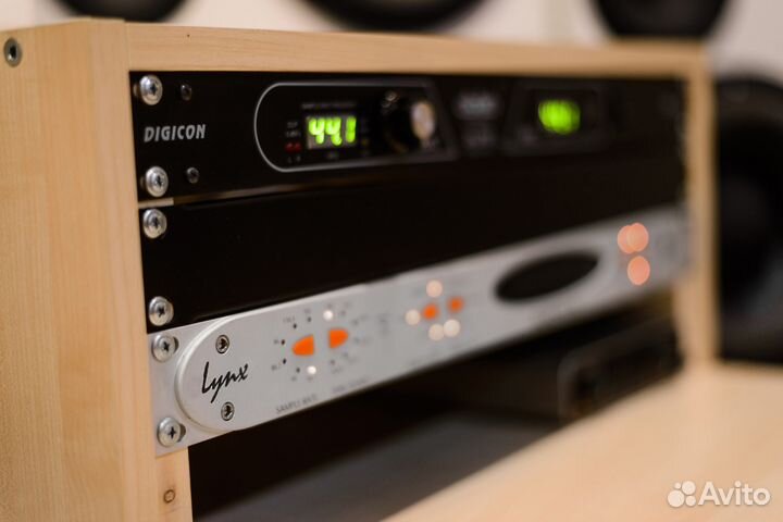 Профессиональная студия