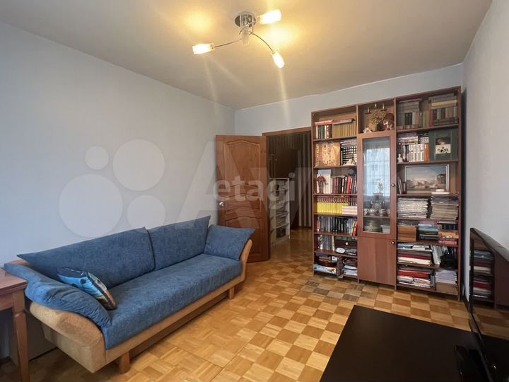 3-к. квартира, 70,1 м², 8/10 эт.