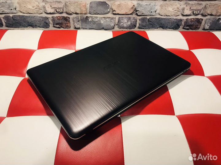 2020г Быстрый Asus в идеале A9-9425 8Gb SSD FullHD