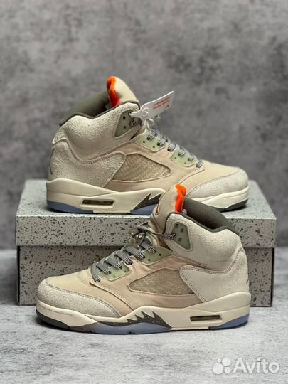 Кроссовки Nike Air Jordan 5 зимние (Арт.52051)