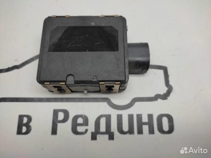 Радарный датчик w205 C-class 264.915 09.2018