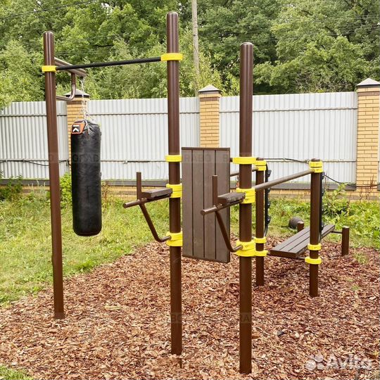 Спортивная площадка уличная