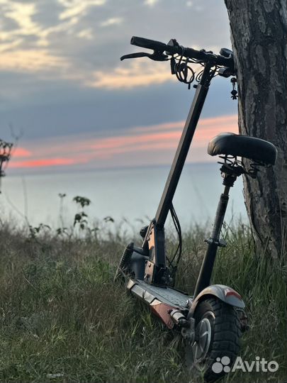 Электросамокат kugo m 4 pro