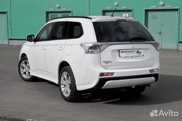 Обвес на Mitsubishi Outlander 3 Broomer Design