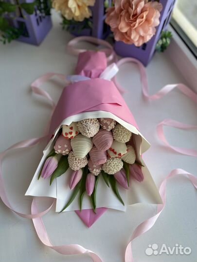 Клубничные букеты Казань