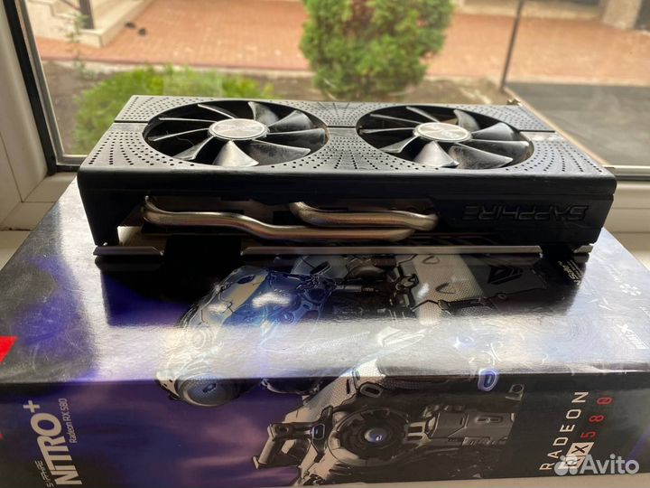 Sapphire nitro + Rx 580 4gb