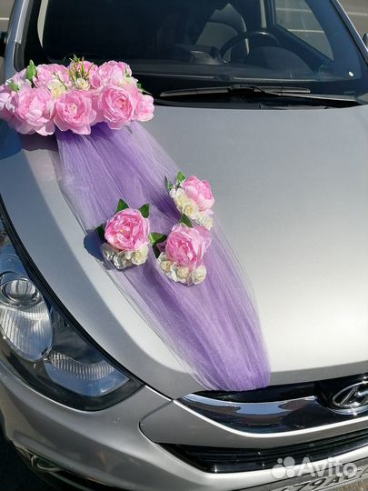 Украшение на автомобиль