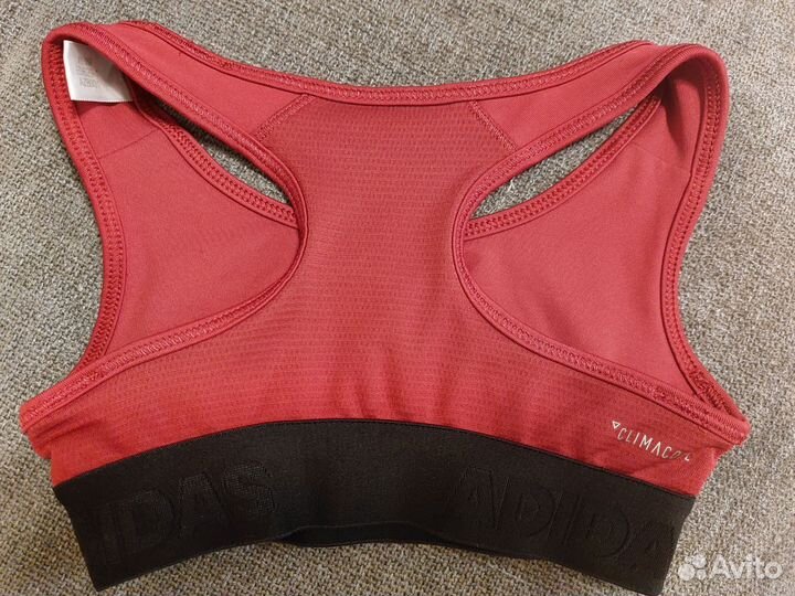 Спортивный топ adidas 104