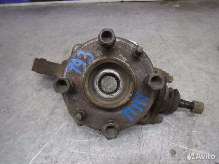 Кулак передний правый Лада Гранта 11186 2015