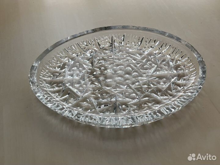 Хрустальная менажница, в отличном состоянии