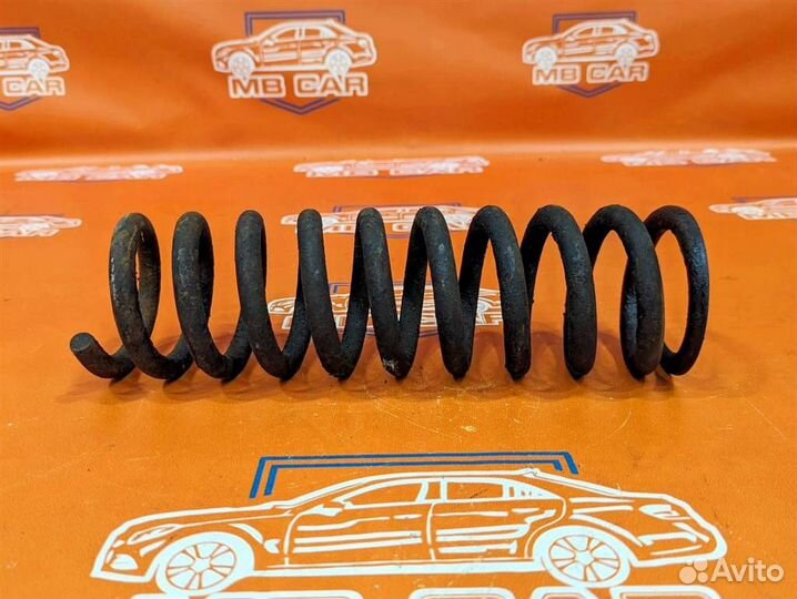 Пружина задняя w124 E-class 606.910