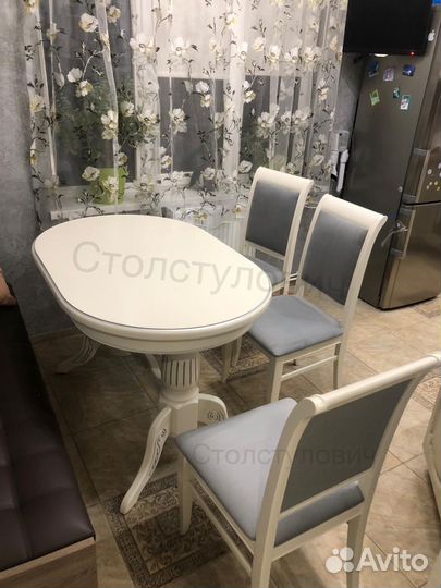 Столы и стулья