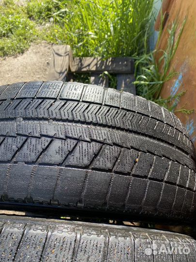 Bridgestone Blizzak DM-V1 185/55 R15