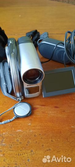 Видеокамера samsung vp d