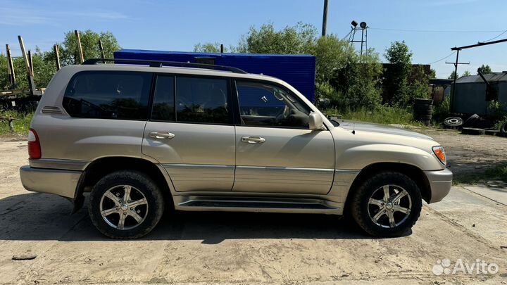 Lexus LX 4.7 AT, 1998, 606 020 км